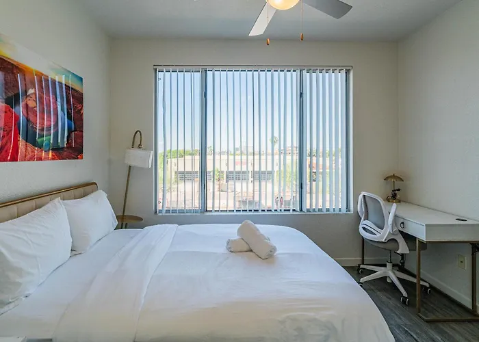 Stylish Studio-1br 1ba, Pool, Gym, Free Parking, Game Room, Ev