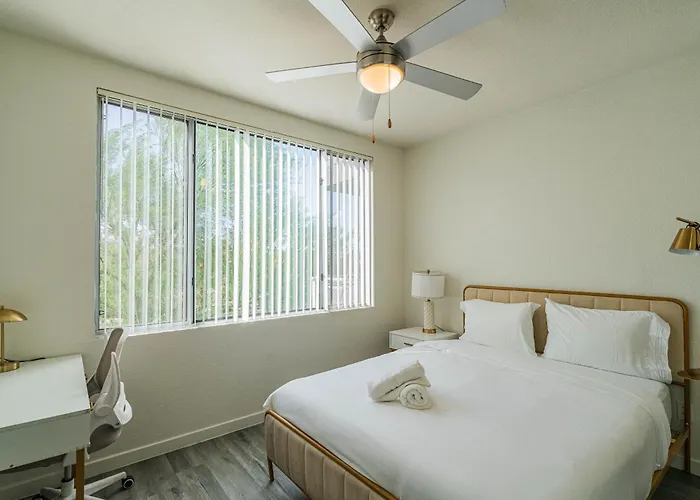 Apartment Stylish Studio-1br 1ba, Pool, Gym, Free Parking, Game Room, Ev