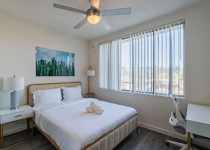 Stylish Studio-1br 1ba, Pool, Gym, Free Parking, Game Room, Ev * Tempe