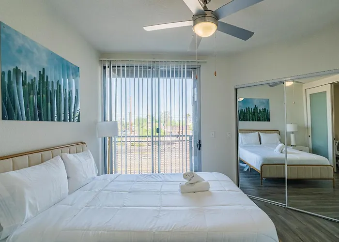Stylish Studio-1br 1ba, Pool, Gym, Free Parking, Game Room, Ev