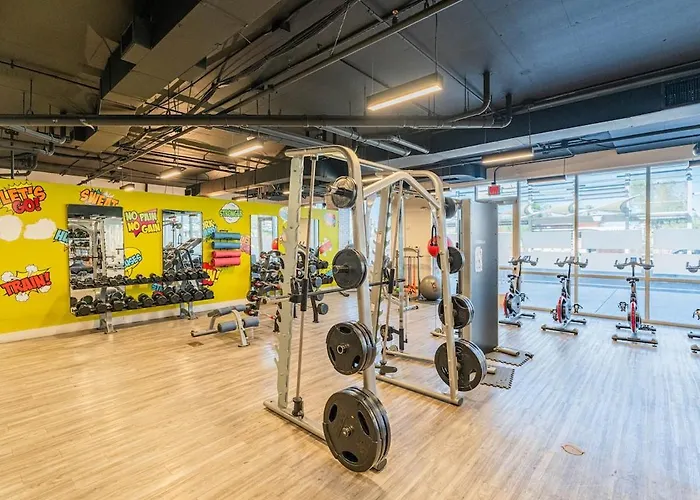 Stylish Studio-1br 1ba, Pool, Gym, Free Parking, Game Room, Ev * Tempe